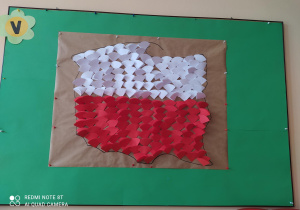 Polska w biało - czerwonych barwach w wykonaniu grupy V