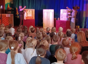 Teatr Pacuś "Czarodziejskie okulary"