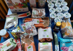produkty żywnościowe , ekologiczne oznaczone specjalnym znakiem certyfikacyjnym